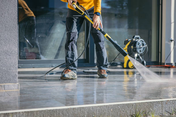Best Fence Cleaning  in Holly Springs, MS